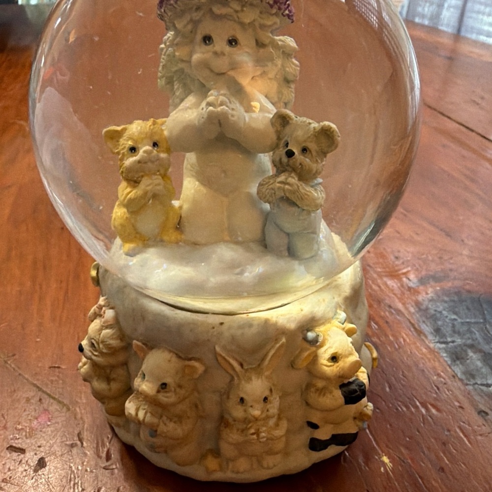 Whimsical 90s Dreamsicles Snow Globe with Animal Accents…plays Amazing Grace